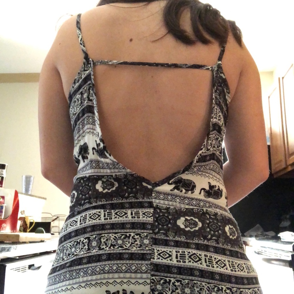 B&W Elephant Maxi Dress - Picture 6 of 6